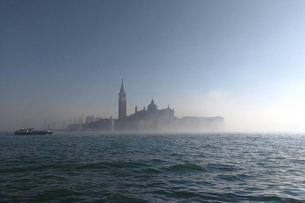 Venezianischer Palazzo Mit Kostenlosen Wlan Naehe Markusplatz Exterior photo